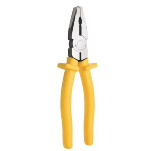 Alicate universal de 8″ Tramontina Master isolado para até 1.000 V. Cabo amarelo com isolação elétrica, corpo metálico em aço vanádio, e formato robusto. Ideal para tarefas em ambientes com risco elétrico.